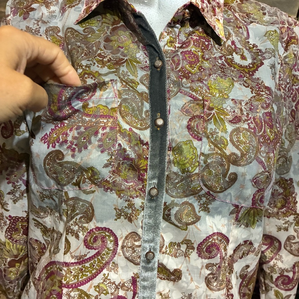Altar’d State Burnout Velvet Shirt Sz Medium Floral/Paisley Fairy Goth Boho-Chic - Picture 9 of 11